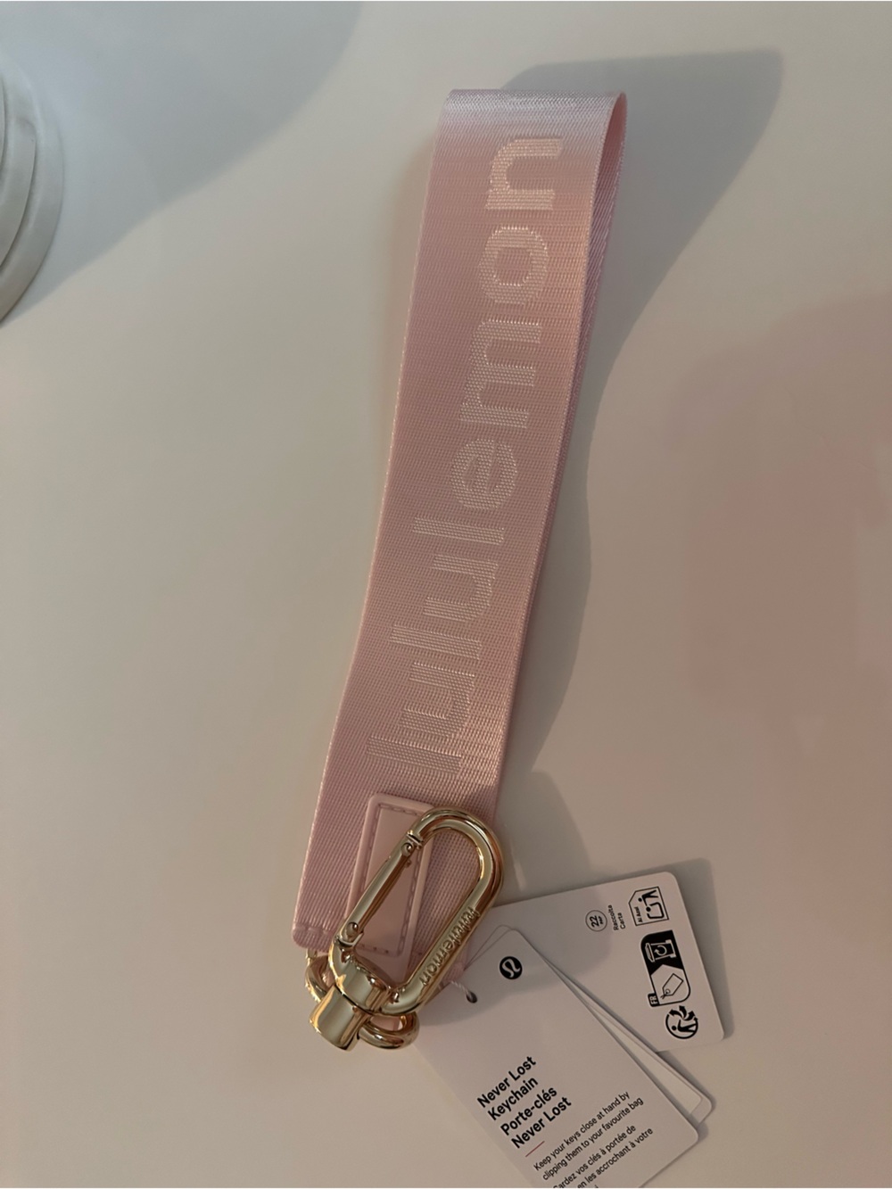 Lululemon Never Lost Keychain l Limited Edition Pink - Picture 1 of 1